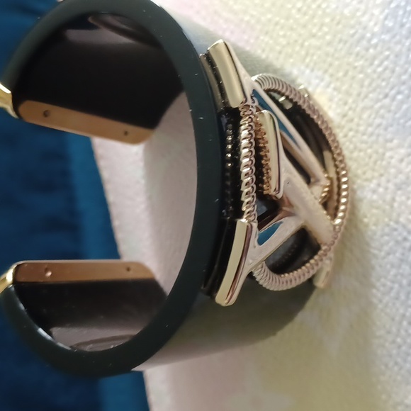 Louis Vuitton Nautical Cuff Bracelet - Picture 5 of 8